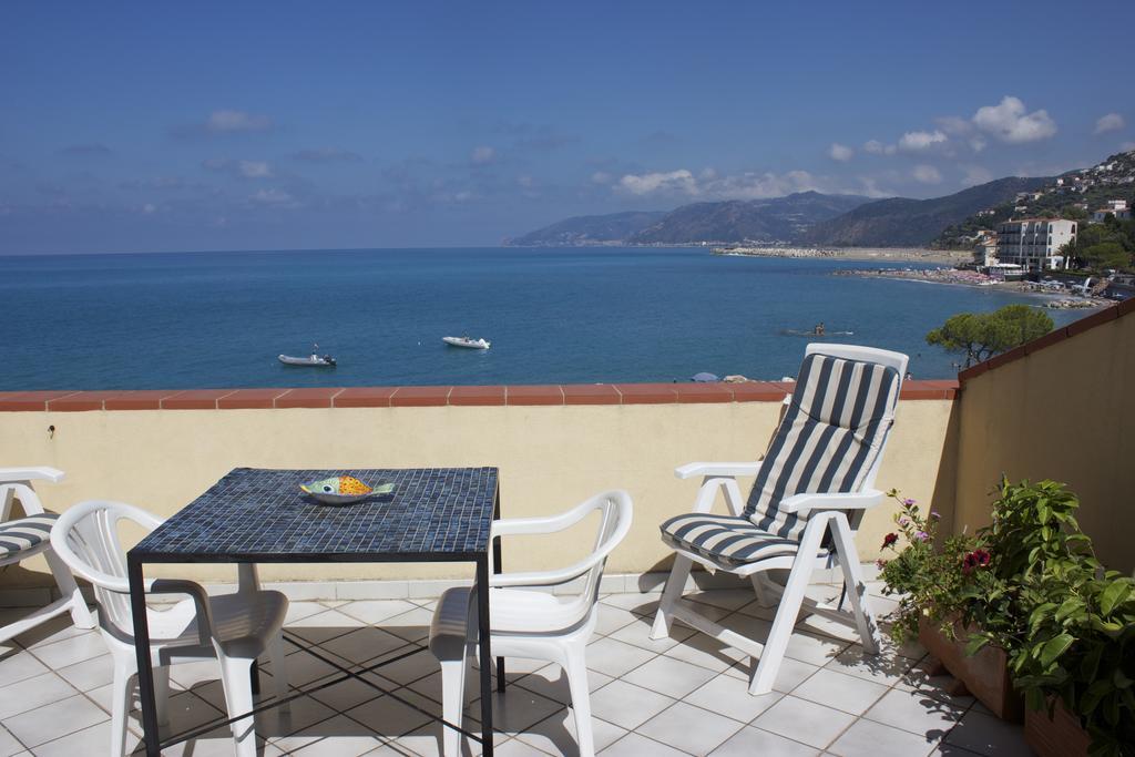 Le Case Del Borgo - Perla Capo d'Orlando Exterior photo