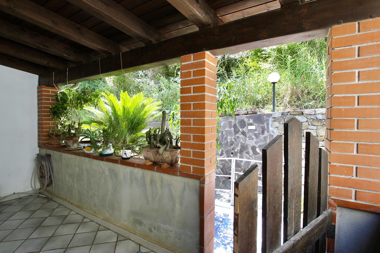 Le Case Del Borgo - Perla Capo d'Orlando Exterior photo